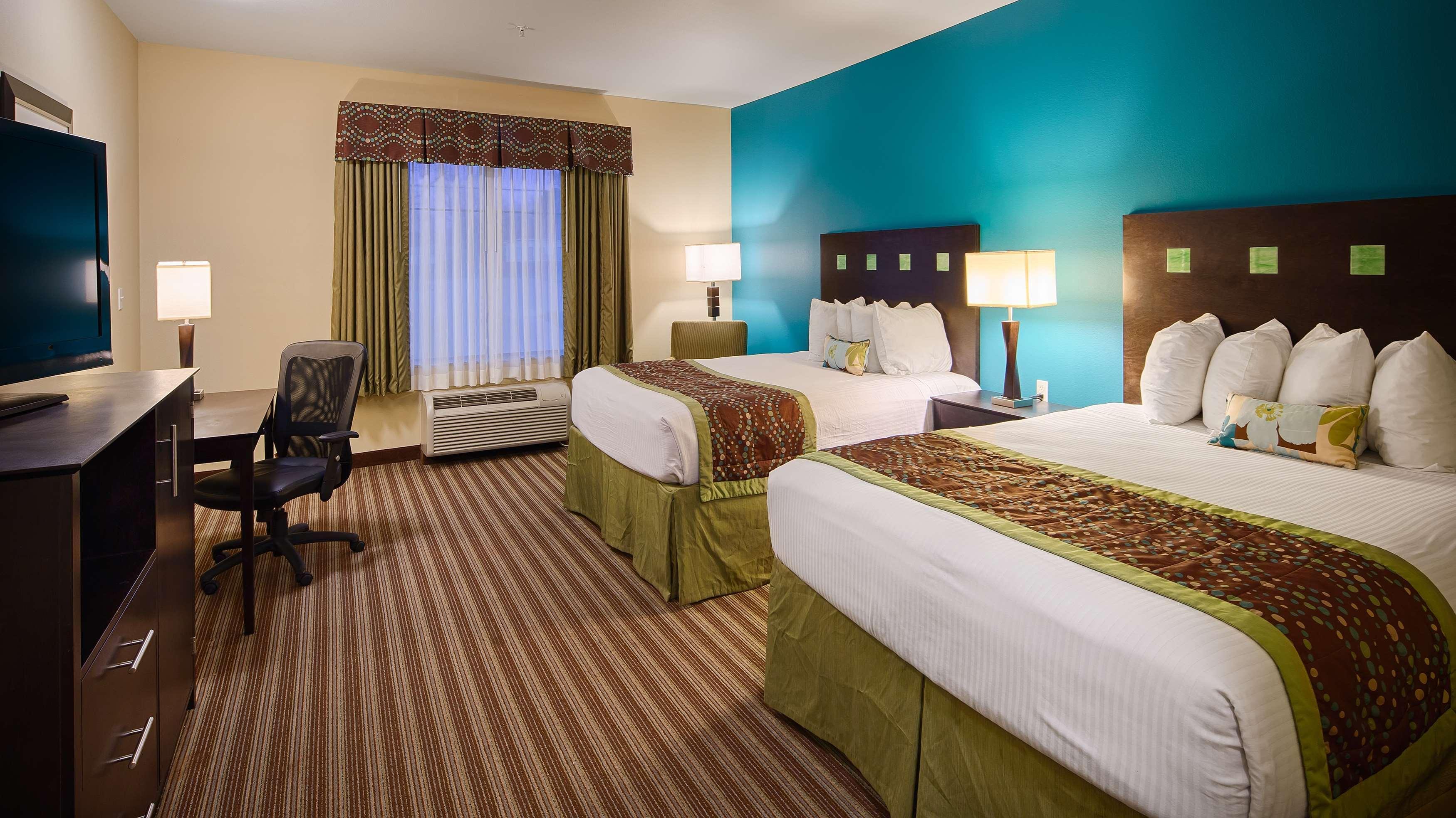 Best Western Plus Desoto Inn & Suites Mansfield Zewnętrze zdjęcie