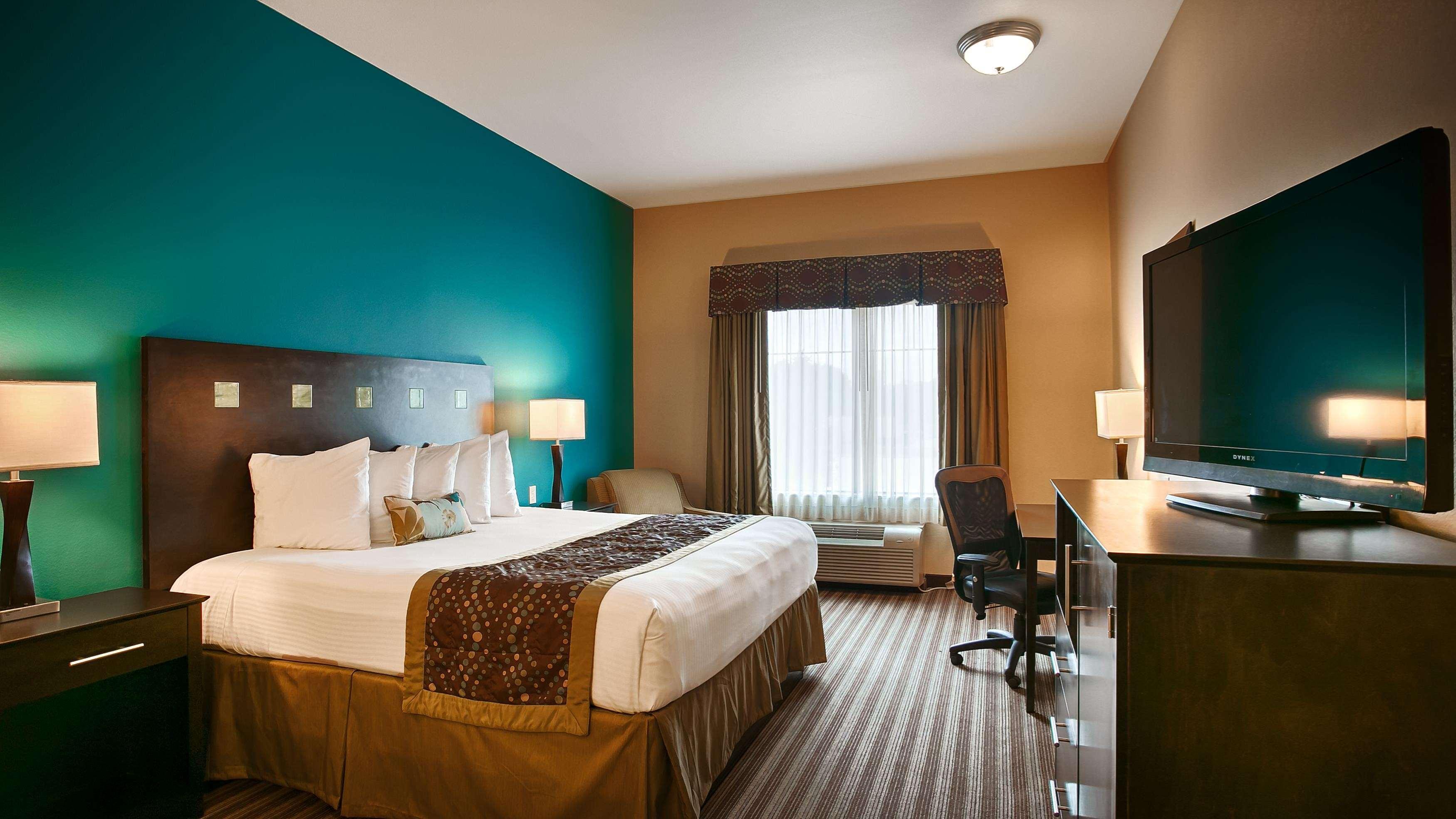 Best Western Plus Desoto Inn & Suites Mansfield Zewnętrze zdjęcie